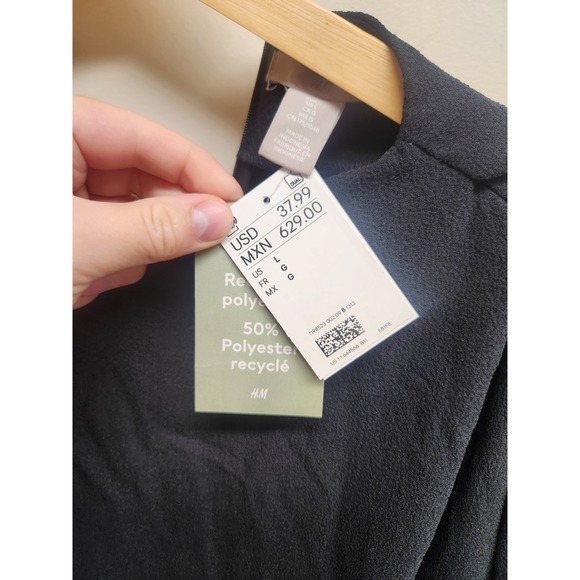 H&M Black Long Sleeve Mini Dress Crew Neck Ruched Bodycon Party‎ Womens - Picture 2 of 2